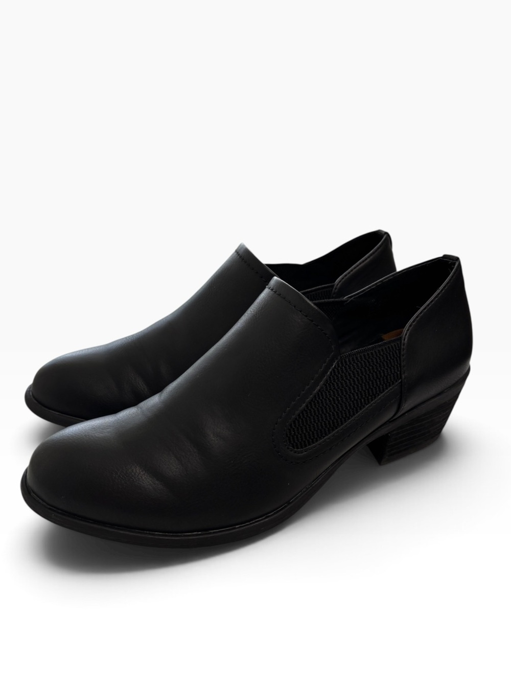 B.O.C. Gail Boot Size 10 Black Leather Chelsea Shootie Block Heel Bootie Slip-on